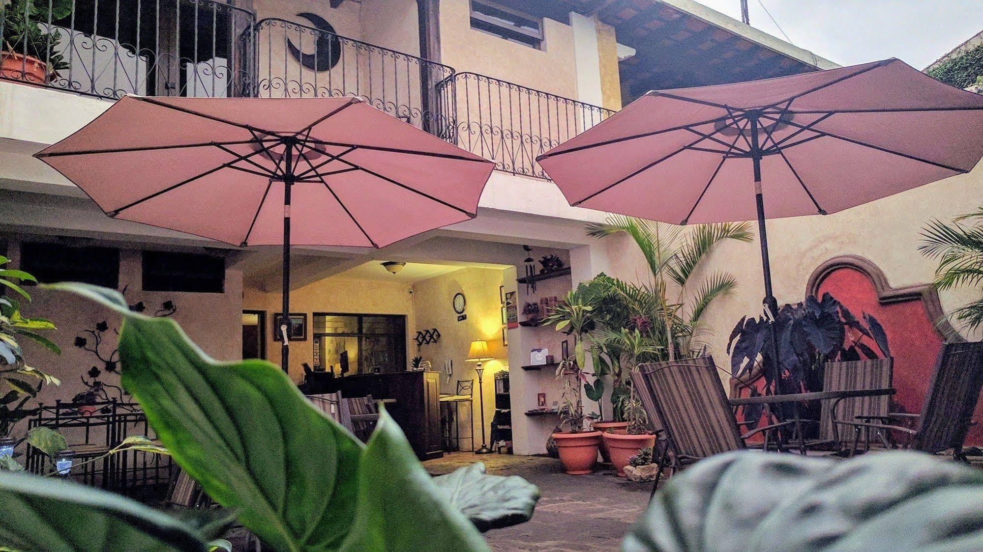 Hotel Posada De La Luna Antigua Esterno foto