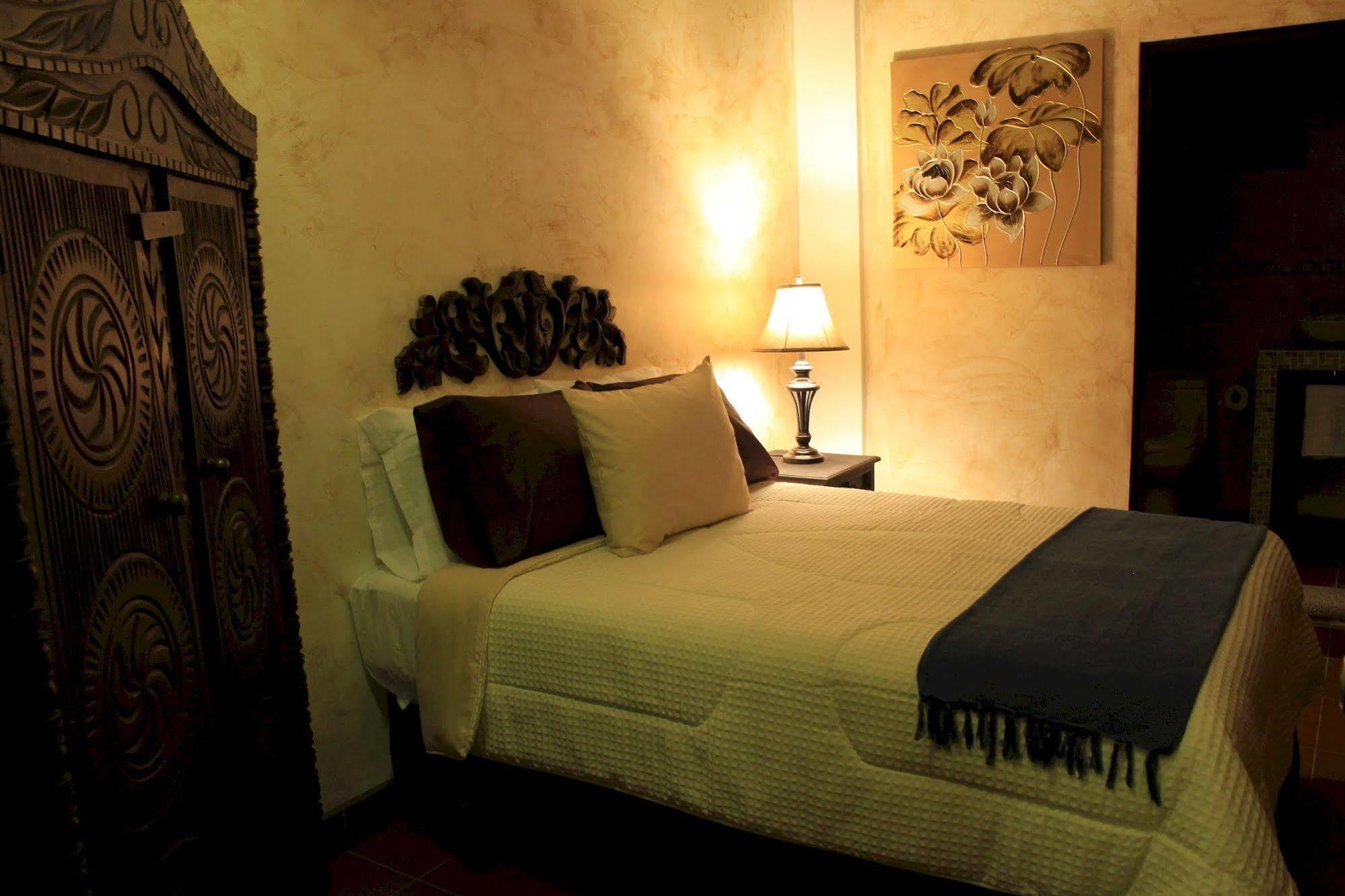 Hotel Posada De La Luna Antigua Esterno foto